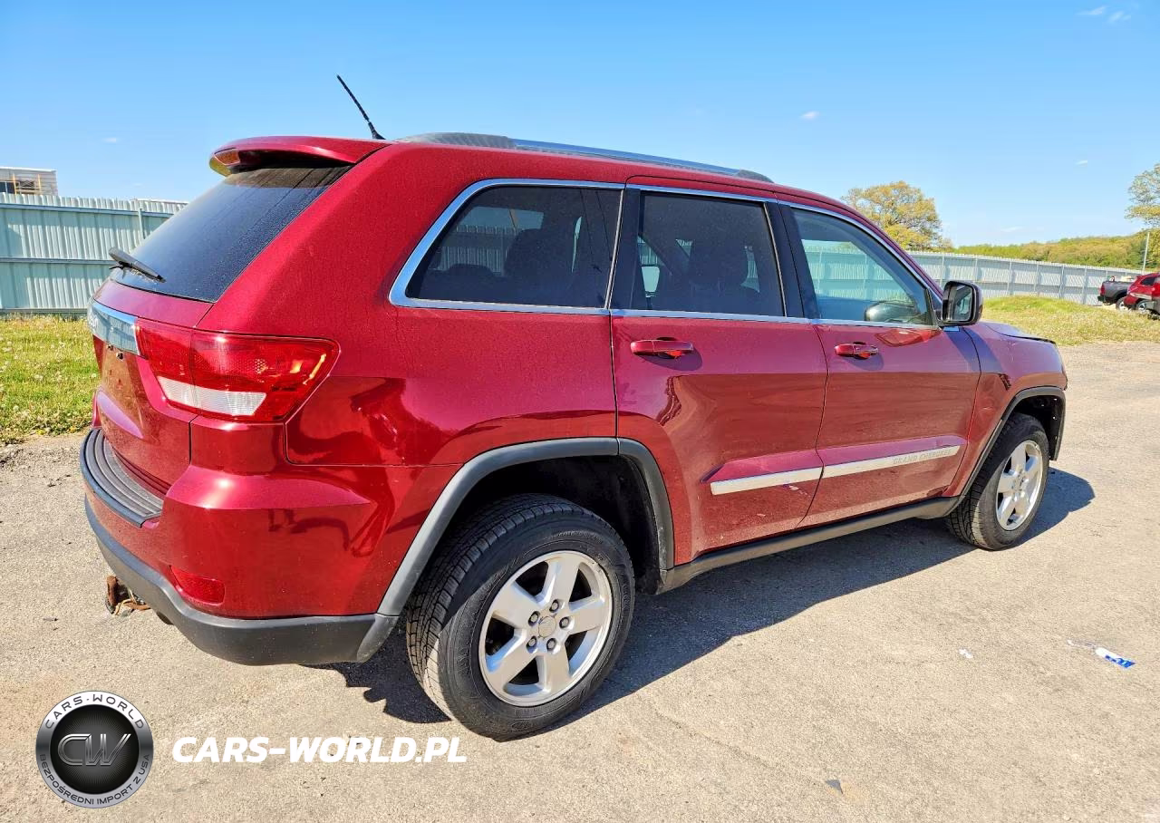 2012 Jeep Grand Cherokee Laredo VIN:1C4RJFAG3CC263489 - 3