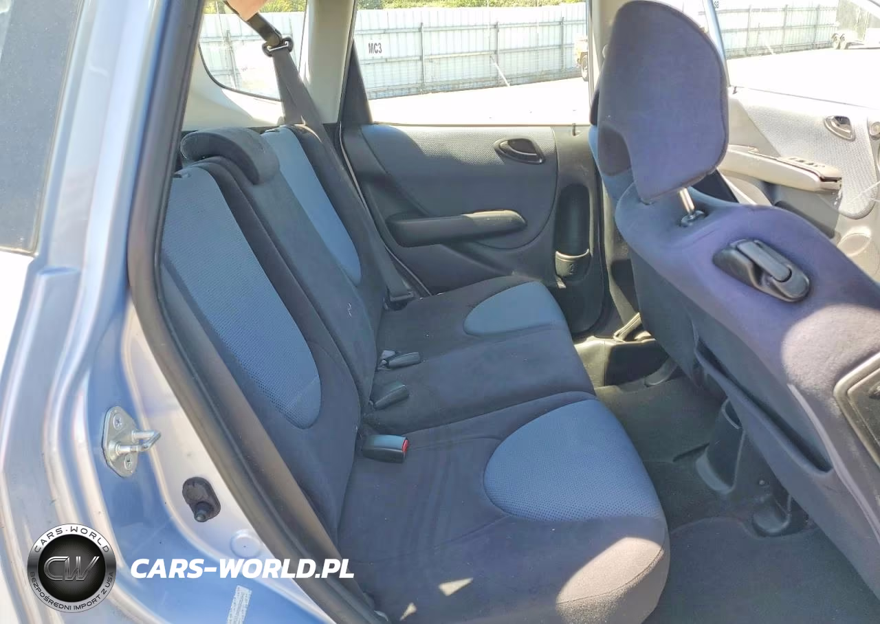 2008 Honda Fit Sport VIN:JHMGD38698S053940 - 10