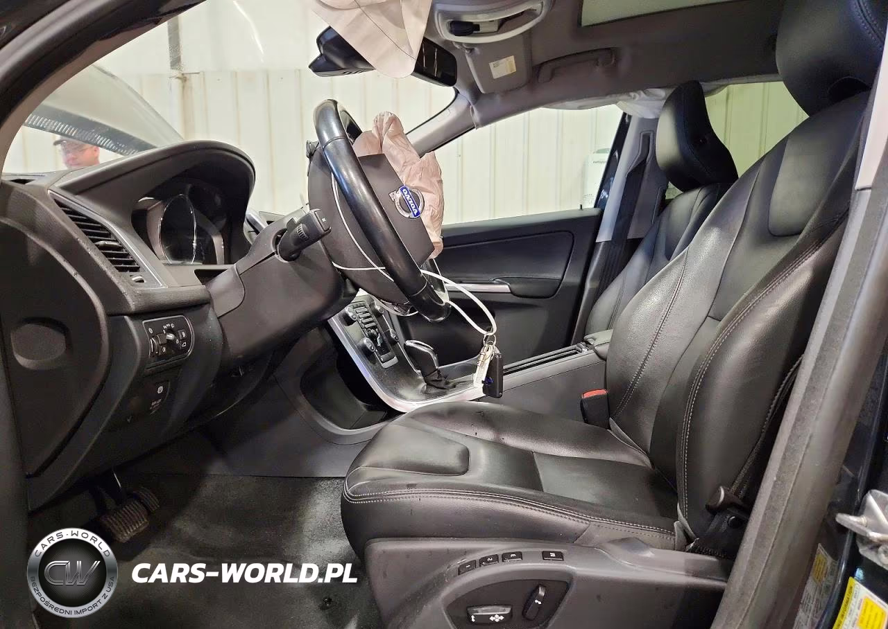 2015 Volvo Xc60 T6 Premier+ VIN:YV4902RC7F2619186 - 7
