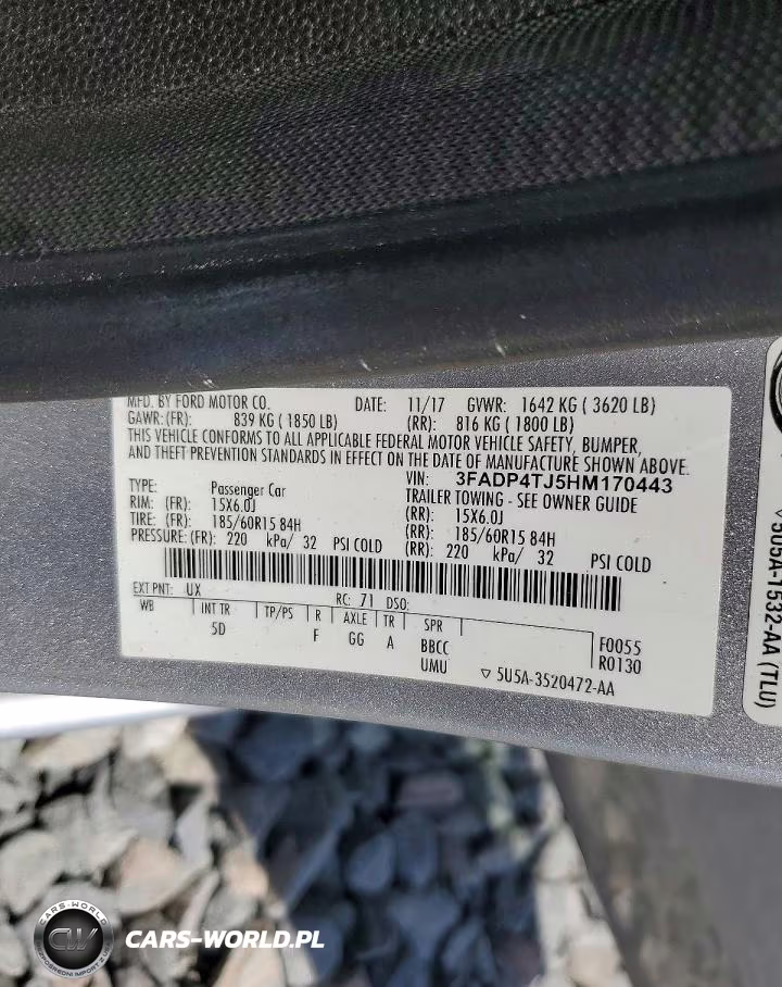 2017 Ford Fiesta S VIN:3FADP4TJ5HM170443 - 13