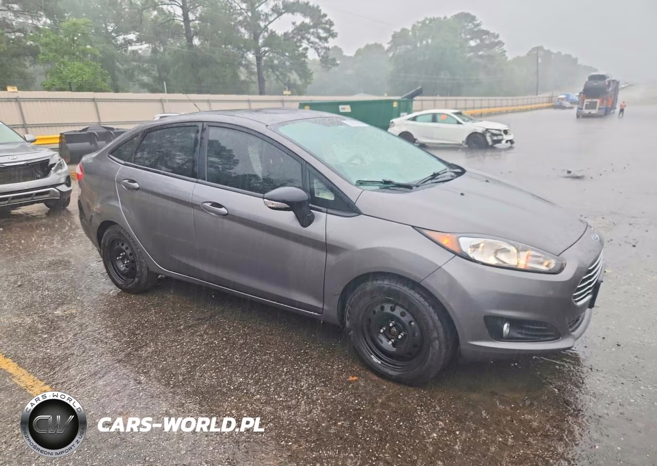 2014 Ford Fiesta Se VIN:3FADP4BJ4EM234677 - 4