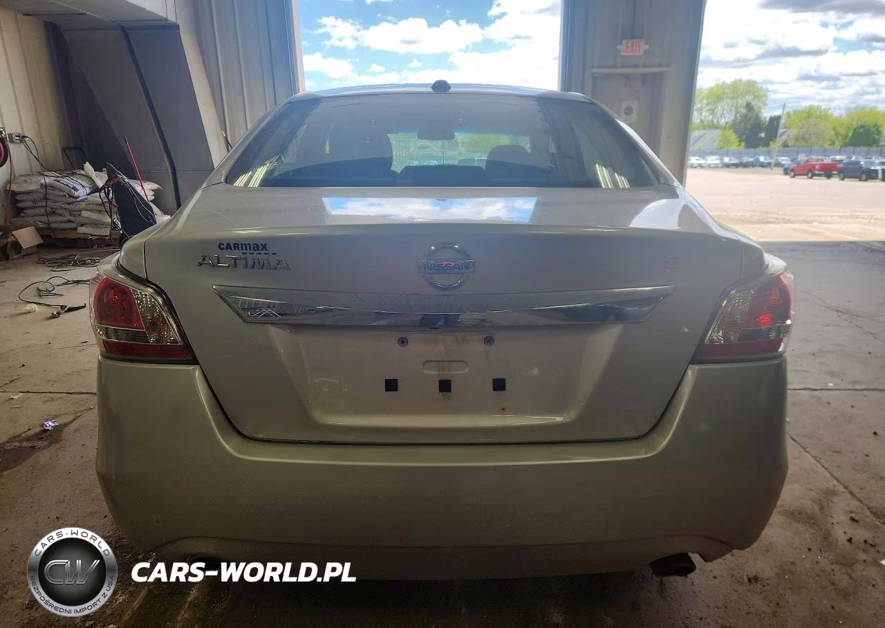 2015 Nissan Altima 2.5 S VIN:1N4AL3AP6FC417807 - 6