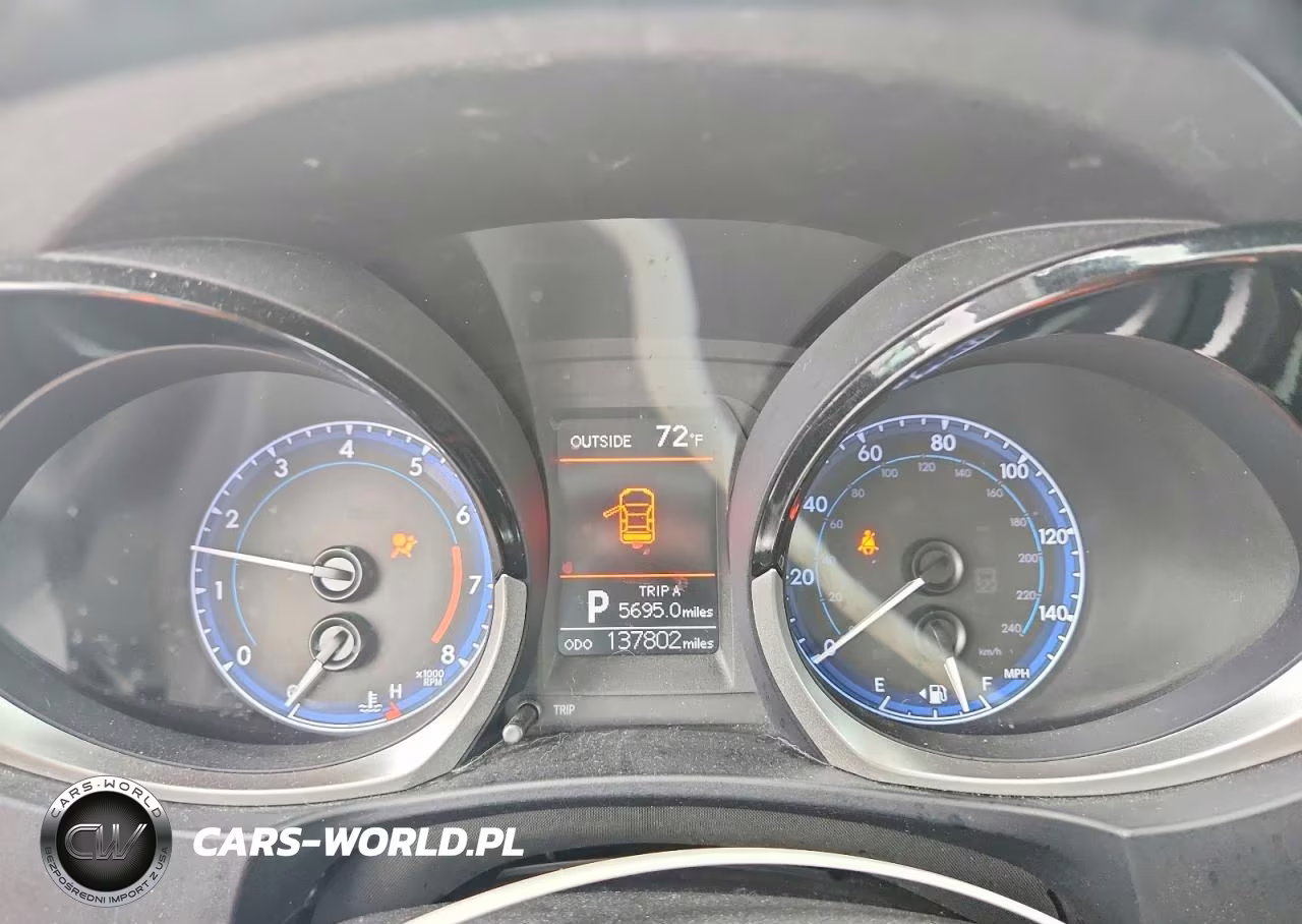 2016 Toyota Corolla S VIN:5YFBURHE1GP465453 - 9