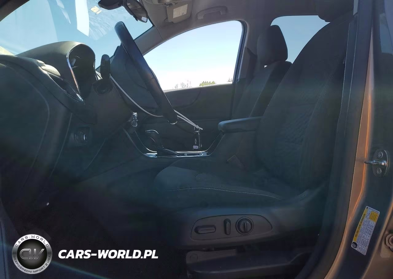 2019 Chevrolet Equinox Lt VIN:3GNAXUEV0KS552984 - 7