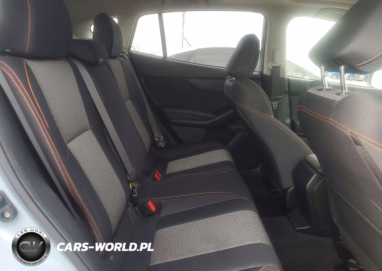 2020 Subaru Crosstrek Premium VIN:JF2GTAEC5L8217405 - 10