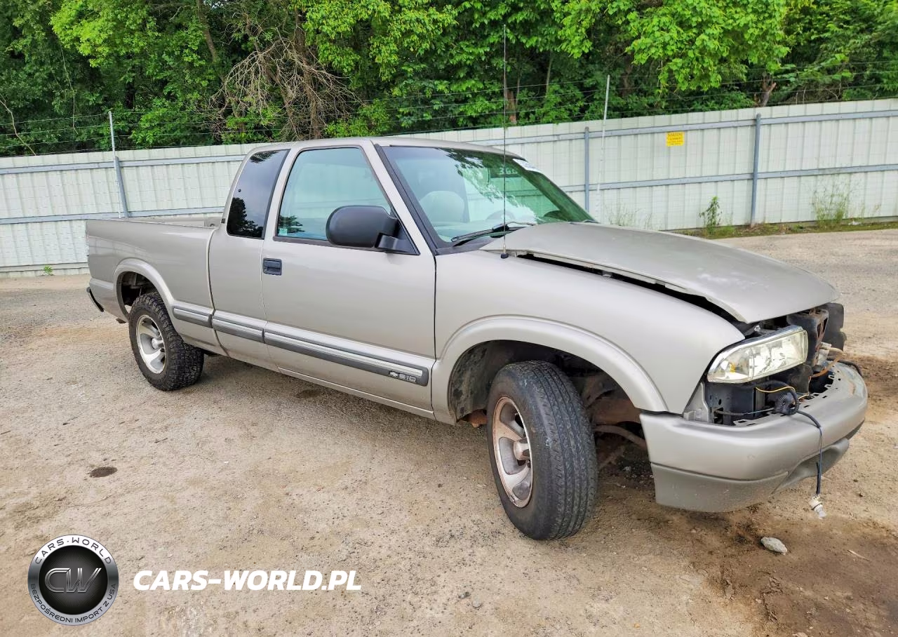 2001 Chevrolet S Truck S10 VIN:1GCCS19W718204950 - 4