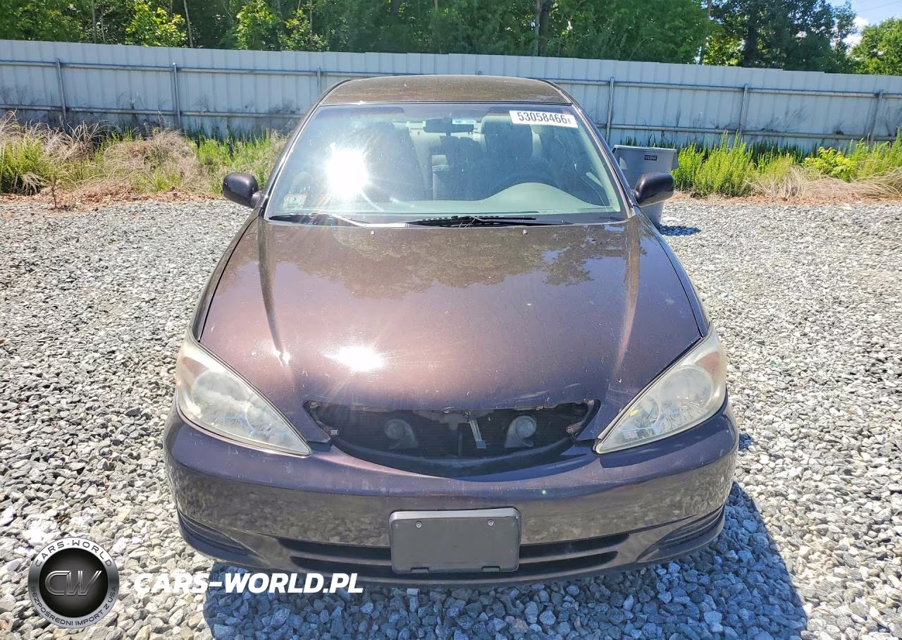 2003 Toyota Camry Le VIN:4T1BE32K23U650208 - 5