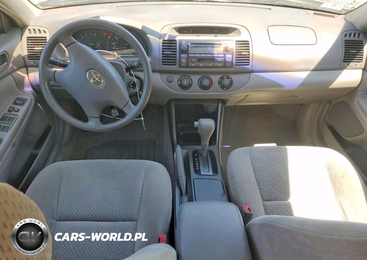 2003 Toyota Camry Le VIN:4T1BE32K23U650208 - 8