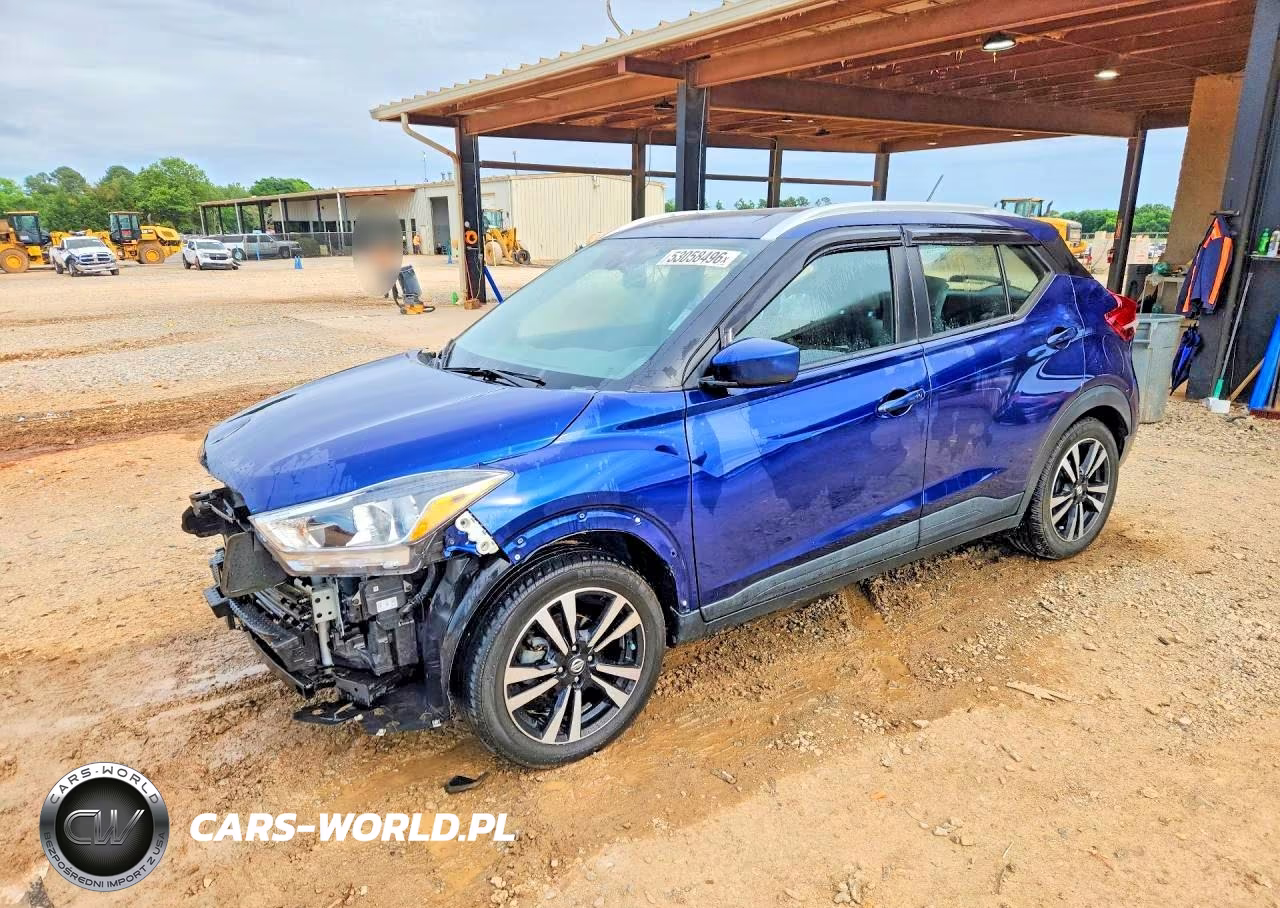 2020 Nissan Kicks Sv