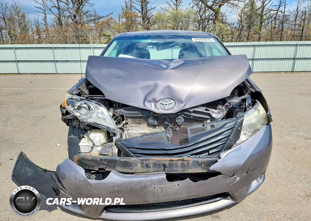 2013 Toyota Seinna VIN:5TDKK3DC1DS378520 - 5