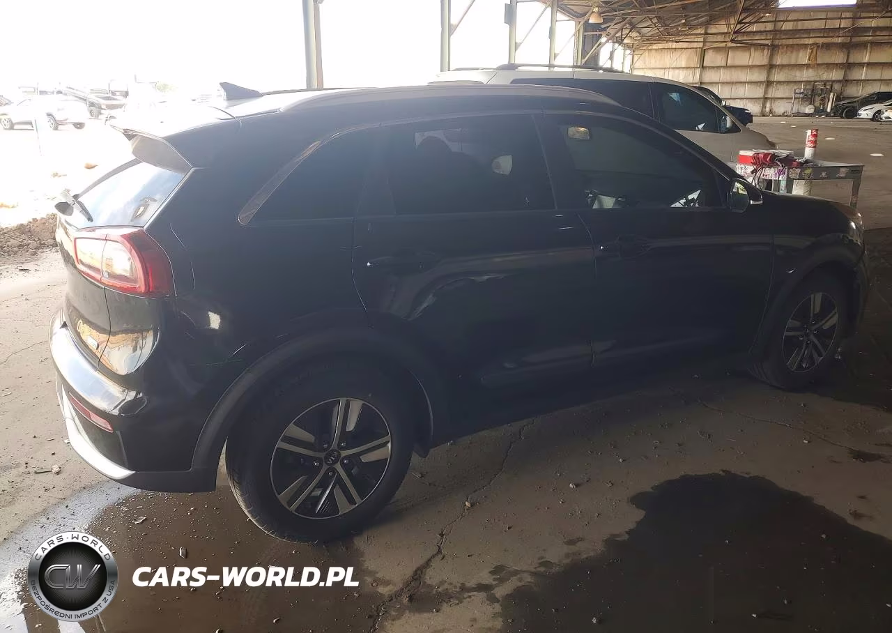 2018 Kia Niro Ex VIN:KNDCC3LC7J5143642 - 3