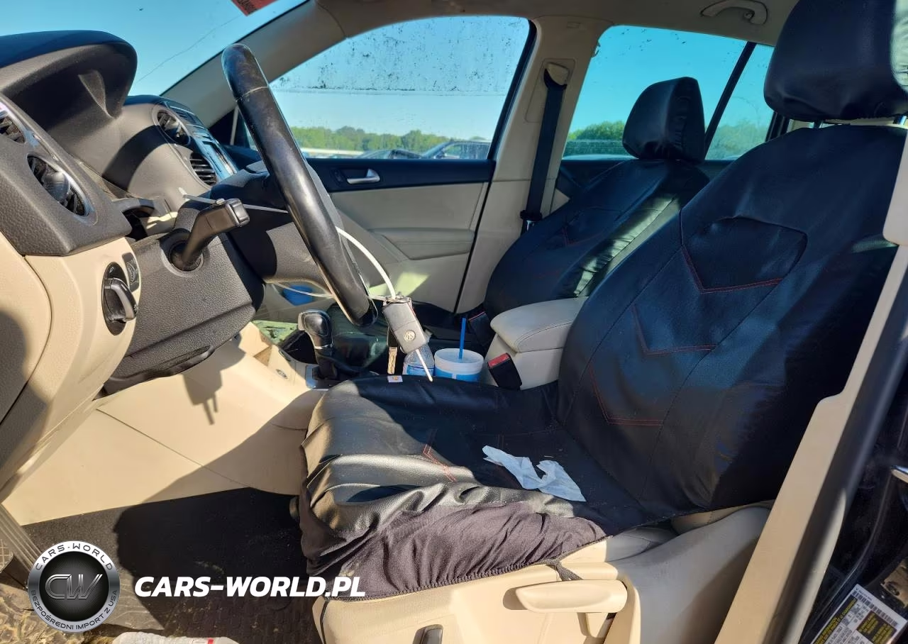 2014 Volkswagen Tiguan S VIN:WVGAV3AX9EW558660 - 7