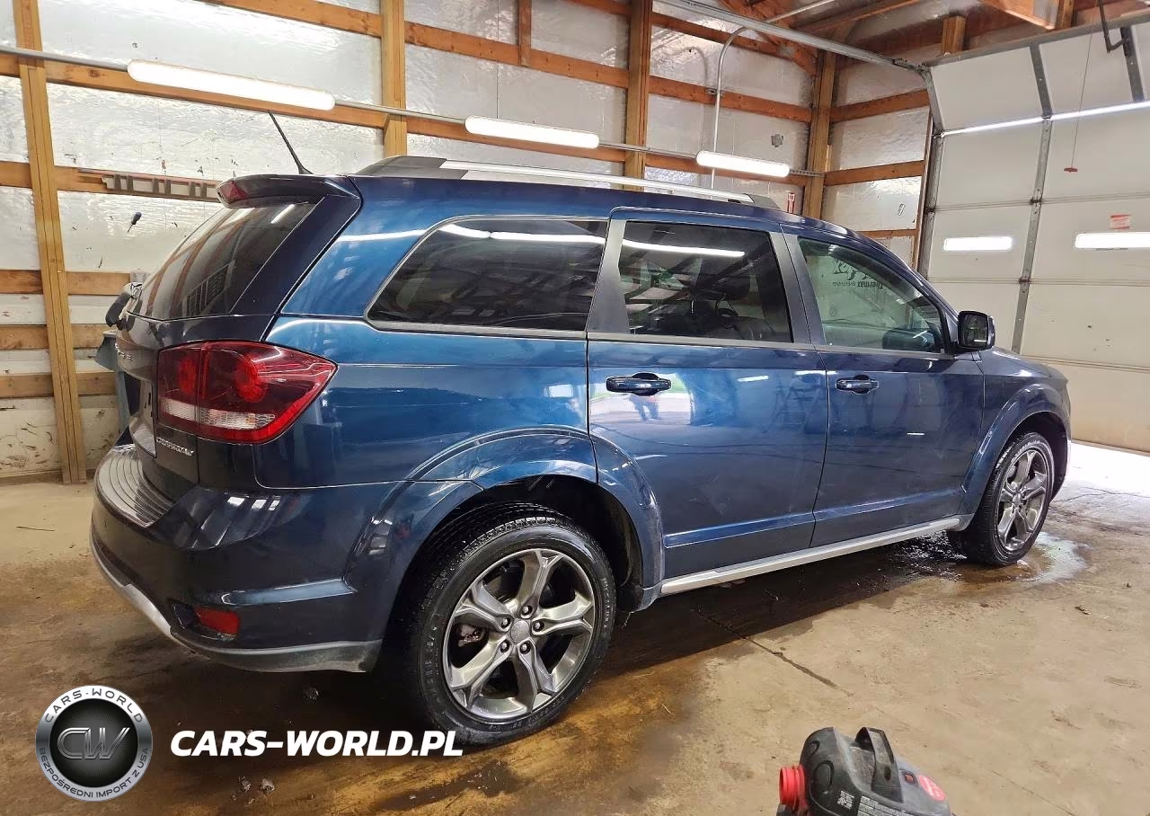 2015 Dodge Journey Crossroad VIN:3C4PDCGB2FT752631 - 3