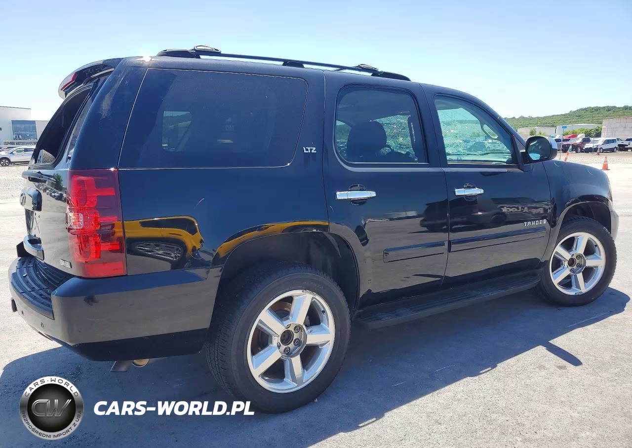2007 Chevrolet Tahoe C1500 VIN:1GNFC13007R292717 - 3