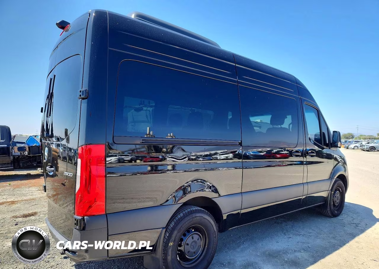 2025 Merz Sprinter 2500 VIN:W1Z4KFHY5SP811710 - 3