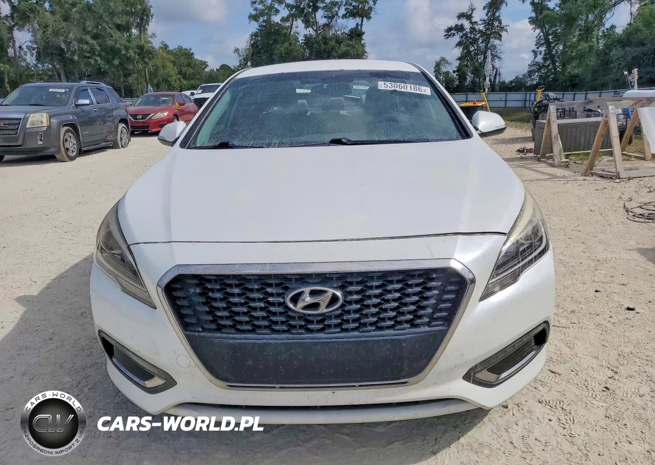 2017 Hyundai Sonata Hybrid Se VIN:KMHE24L14HA054060 - 5