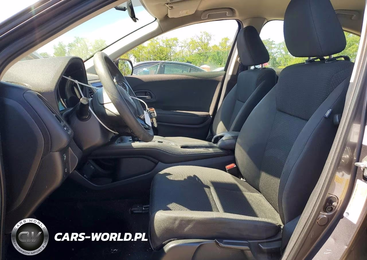 2019 Honda Hr-V Lx VIN:3CZRU6H30KM701869 - 7