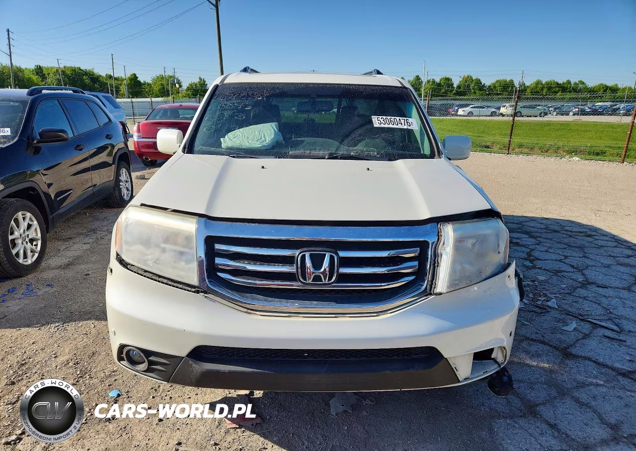 2012 Honda Pilot Touring VIN:5FNYF4H92CB011910 - 5