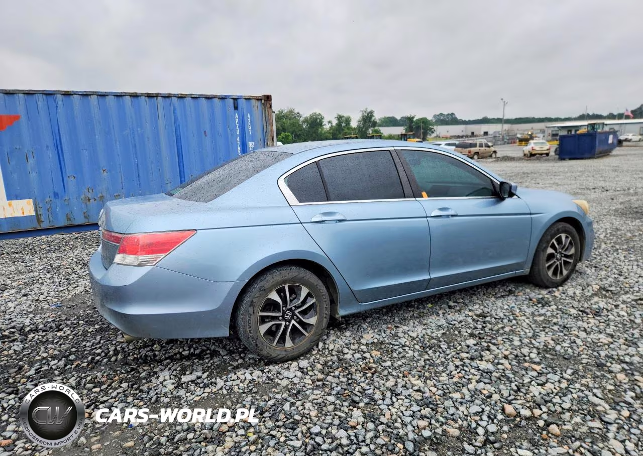 2011 Honda Accord Lx VIN:1HGCP2F38BA131830 - 3