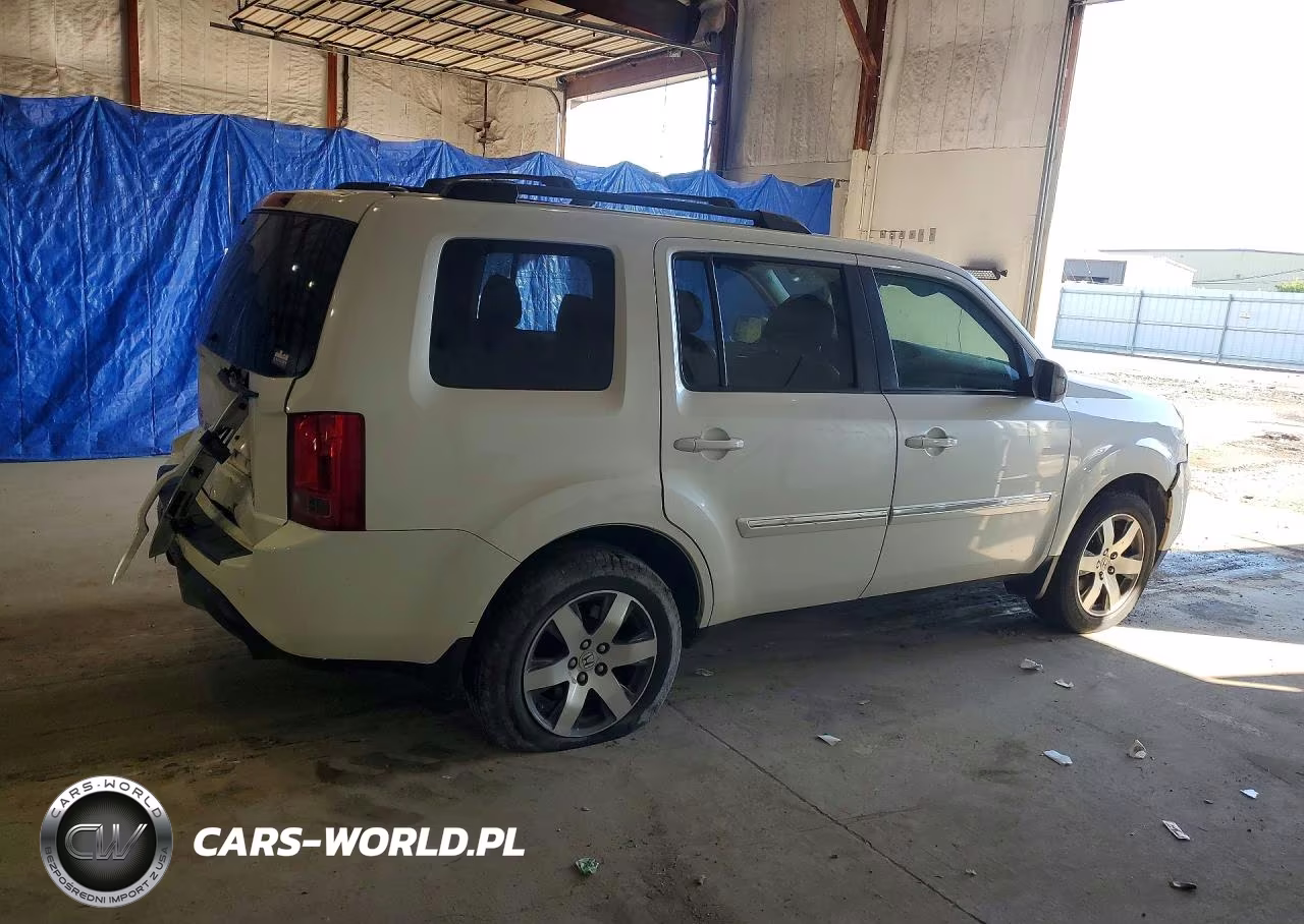 2013 Honda Pilot Touring VIN:5FNYF4H93DB047719 - 3