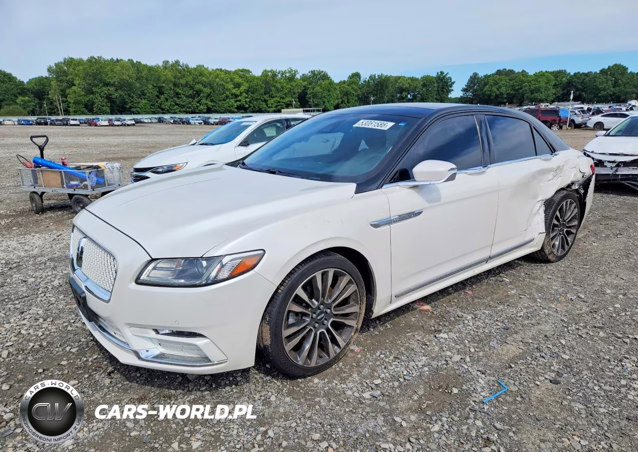 2018 Lincoln Continental Select