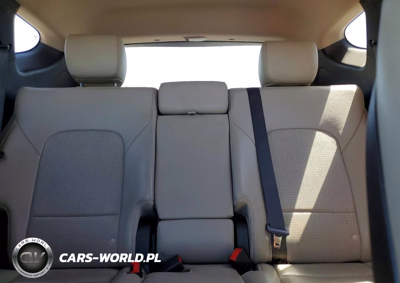 2015 Hyundai Santa Fe Sport 2.4L VIN:5XYZU3LB8FG239020 - 10