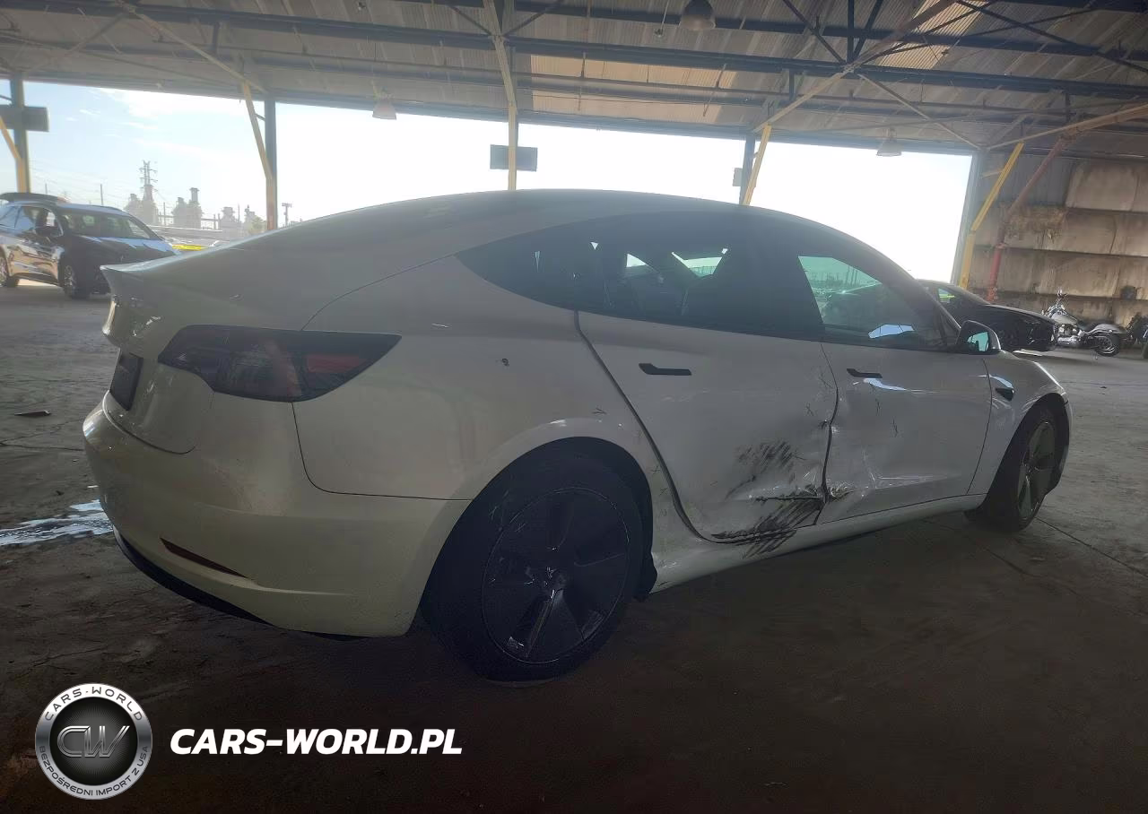 2023 Tesla Model 3 VIN:5YJ3E1EA9PF598249 - 3