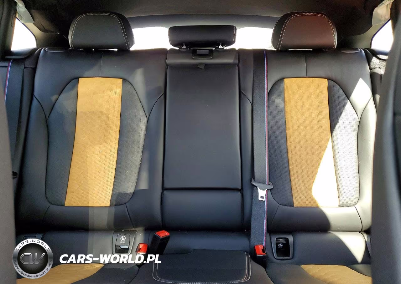 2022 BMW X4 M VIN:5YM23EC00N9N37115 - 10