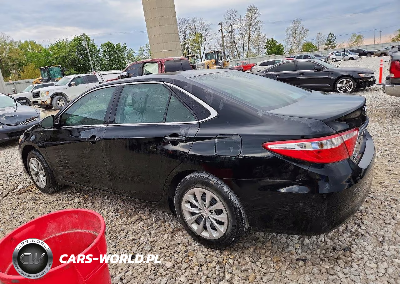 2017 Toyota Camry Le VIN:4T1BF1FK8HU283785 - 2