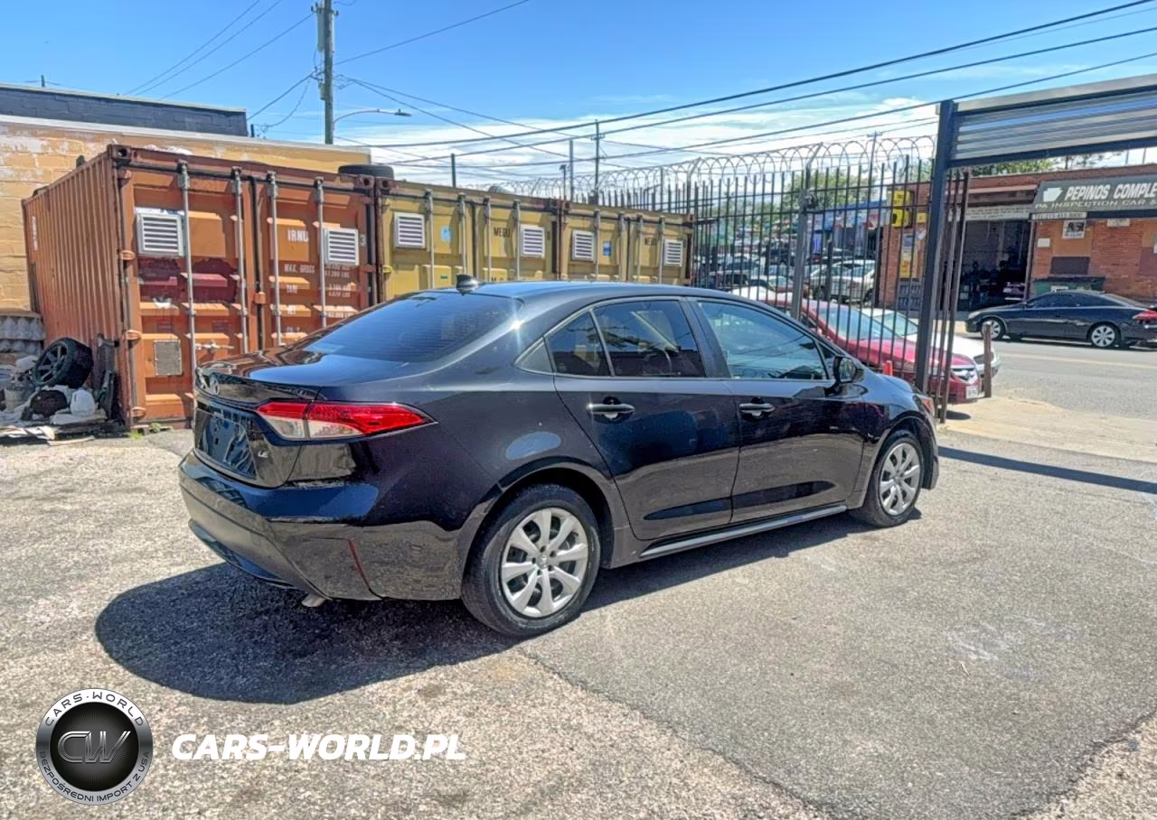 2021 Toyota Corolla Le VIN:JTDEPMAE7MJ144762 - 4