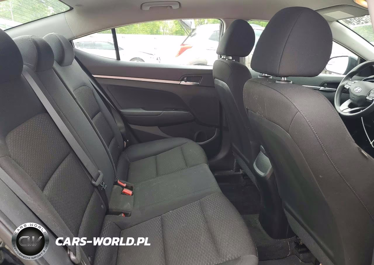 2019 Hyundai Elantra Se VIN:KMHD74LFXKU758679 - 10