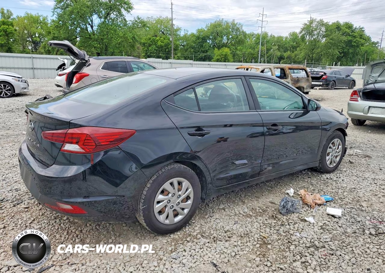 2019 Hyundai Elantra Se VIN:KMHD74LFXKU758679 - 3