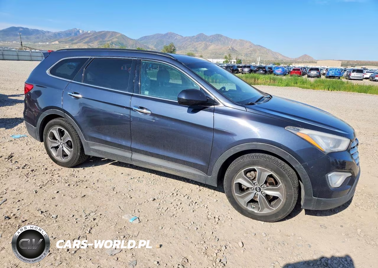 2014 Hyundai Santa Fe Gls VIN:KM8SMDHFXEU048517 - 4