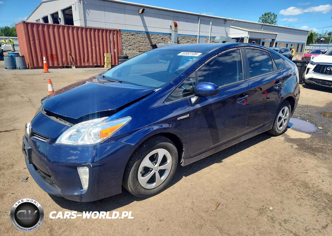 2014 Toyota Prius Three – zdjęcie 1 z 12