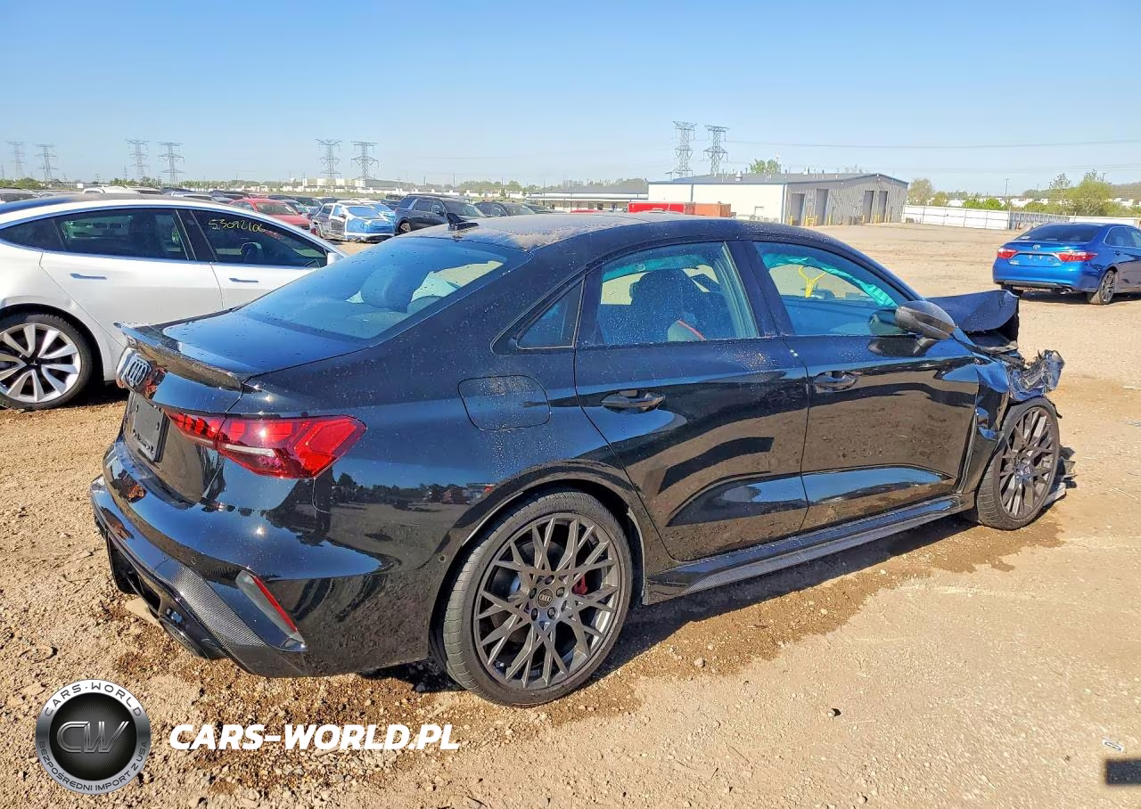 2025 Audi Rs3 VIN:WUAGWDGY4SA910153 - 3