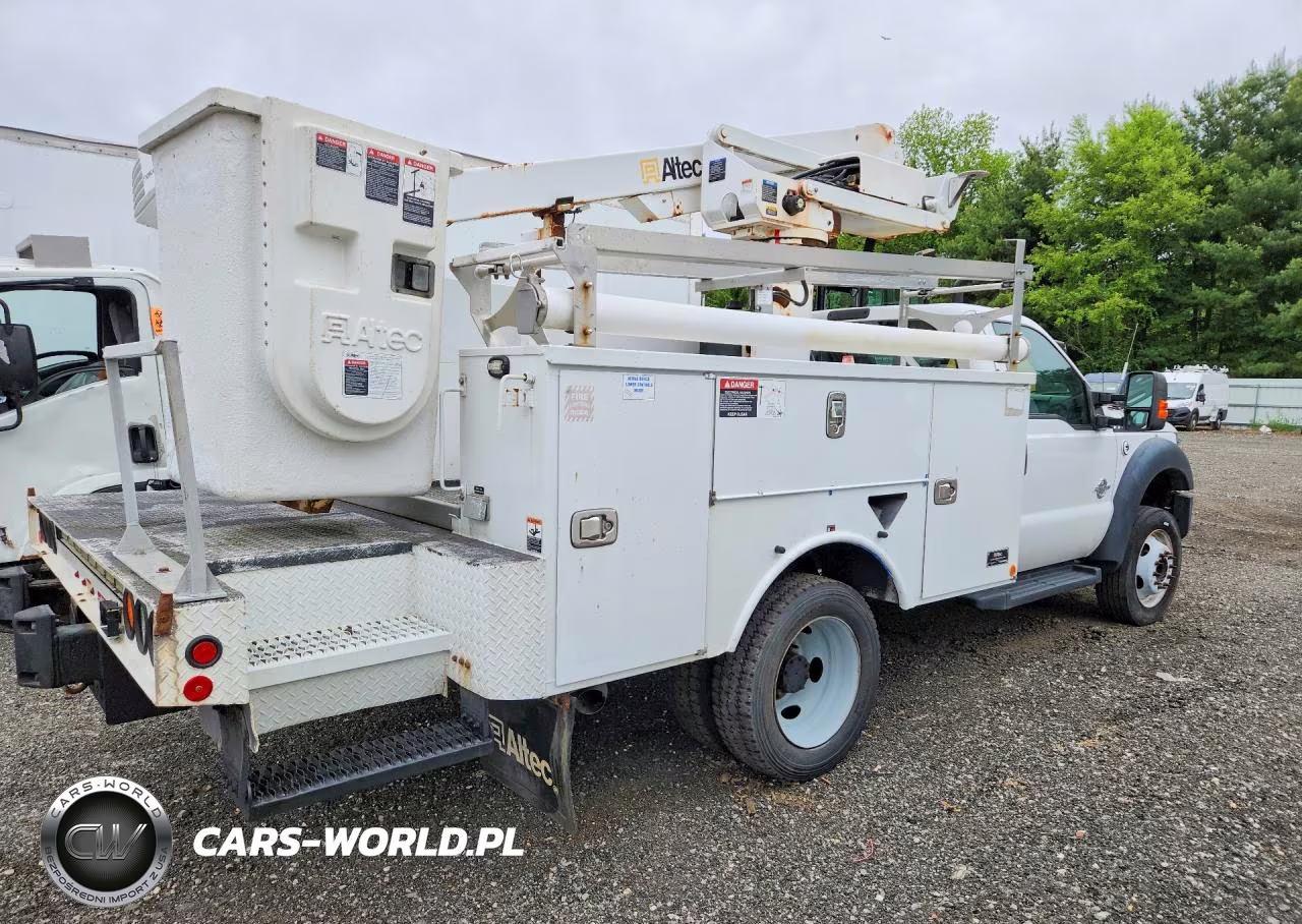 2016 Ford F450 Super Duty VIN:1FDUF4GTXGEC07317 - 3