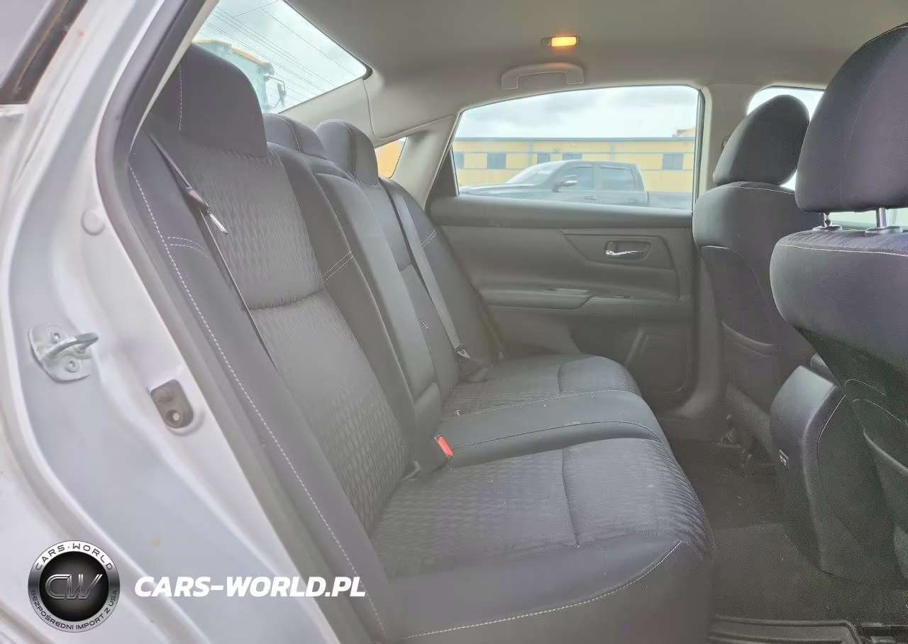 2018 Nissan Altima 2.5 S VIN:1N4AL3AP5JC258433 - 10