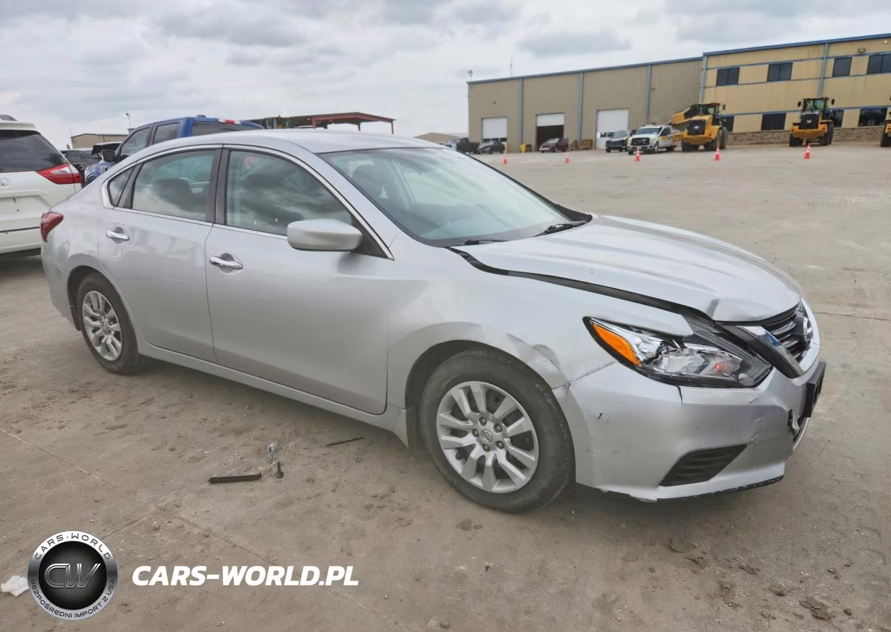 2018 Nissan Altima 2.5 S VIN:1N4AL3AP5JC258433 - 4