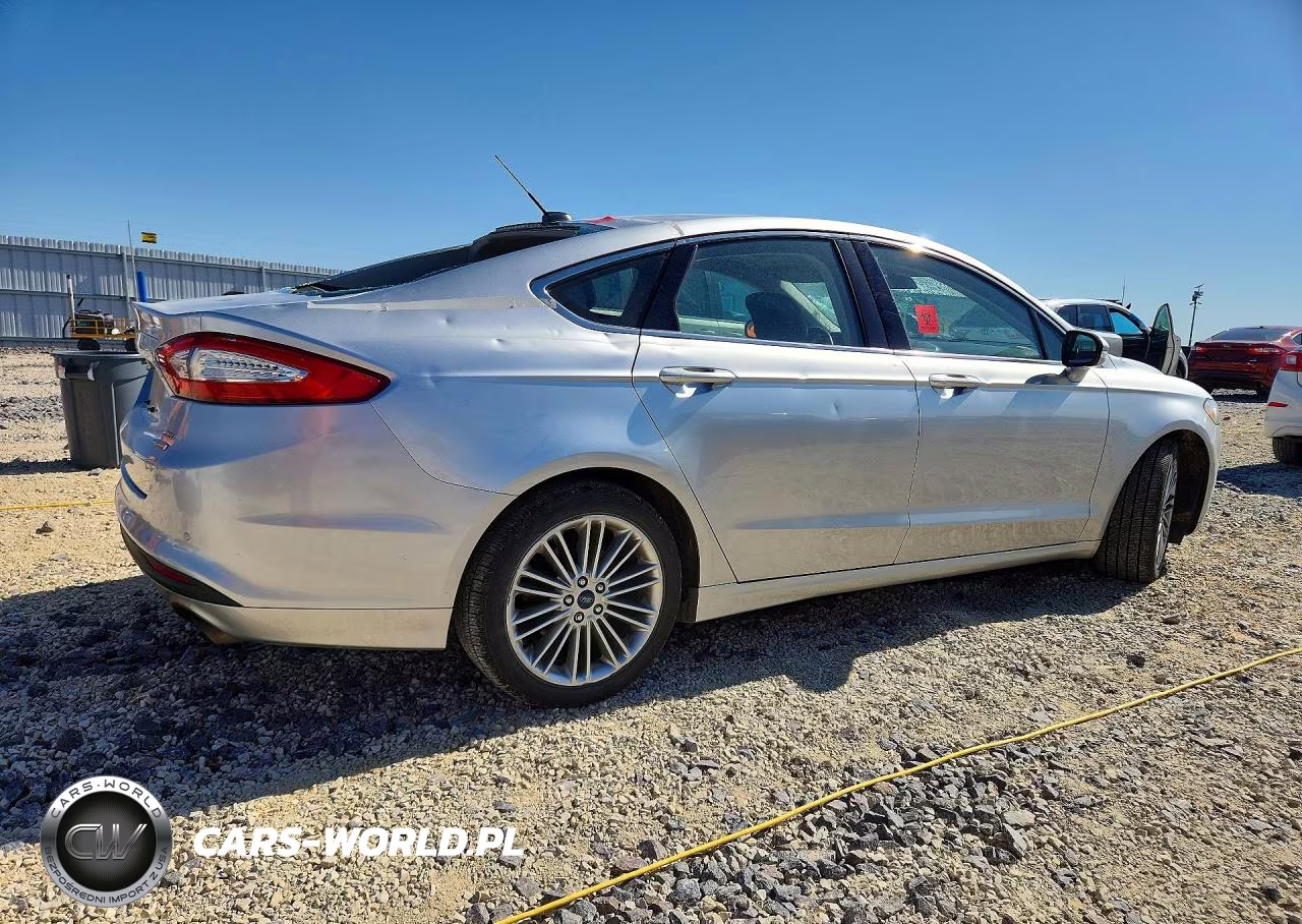 2014 Ford Fusion Se VIN:3FA6P0HD9ER115822 - 3