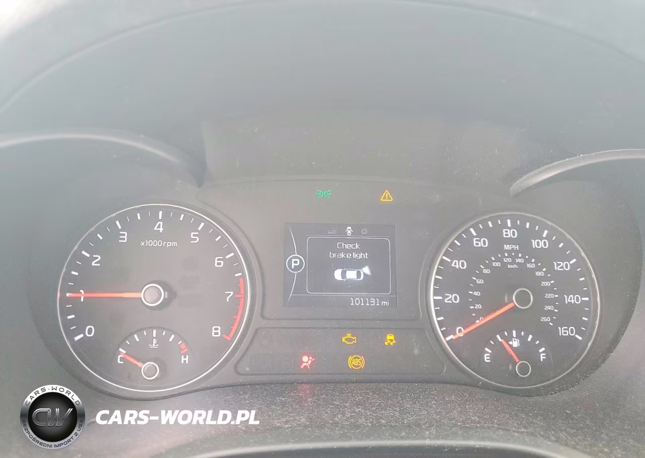 2016 Kia Optima Lx VIN:KNAGT4L32G5117155 - 9