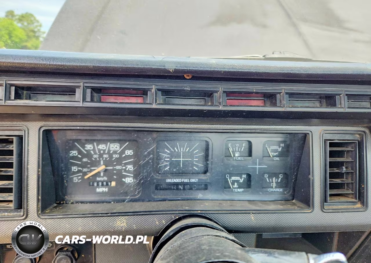 1986 Ford F250 VIN:1FTEF26N7GNB45021 - 9
