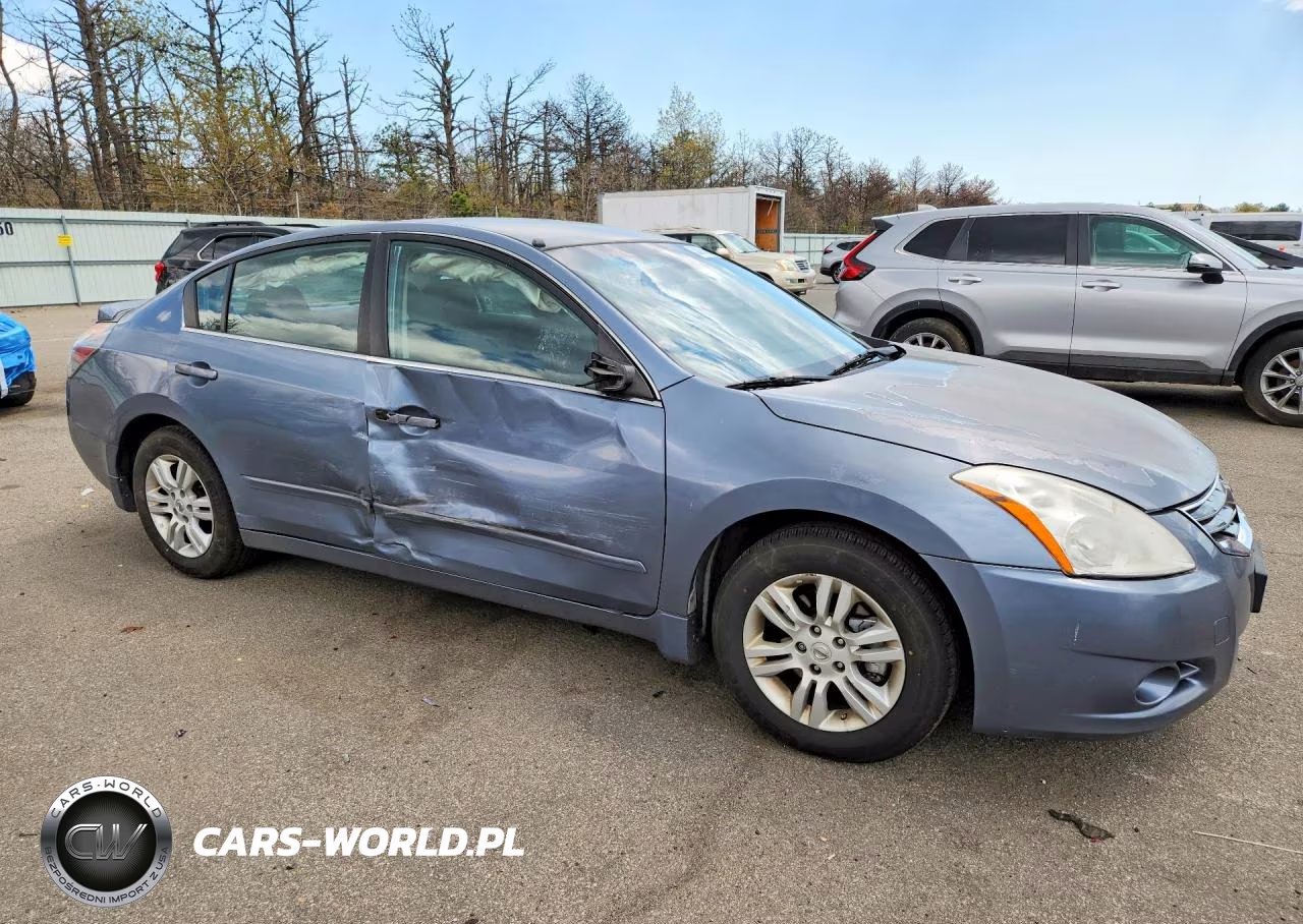 2012 Nissan Altima 2.5 VIN:1N4AL2AP0CN453695 - 4
