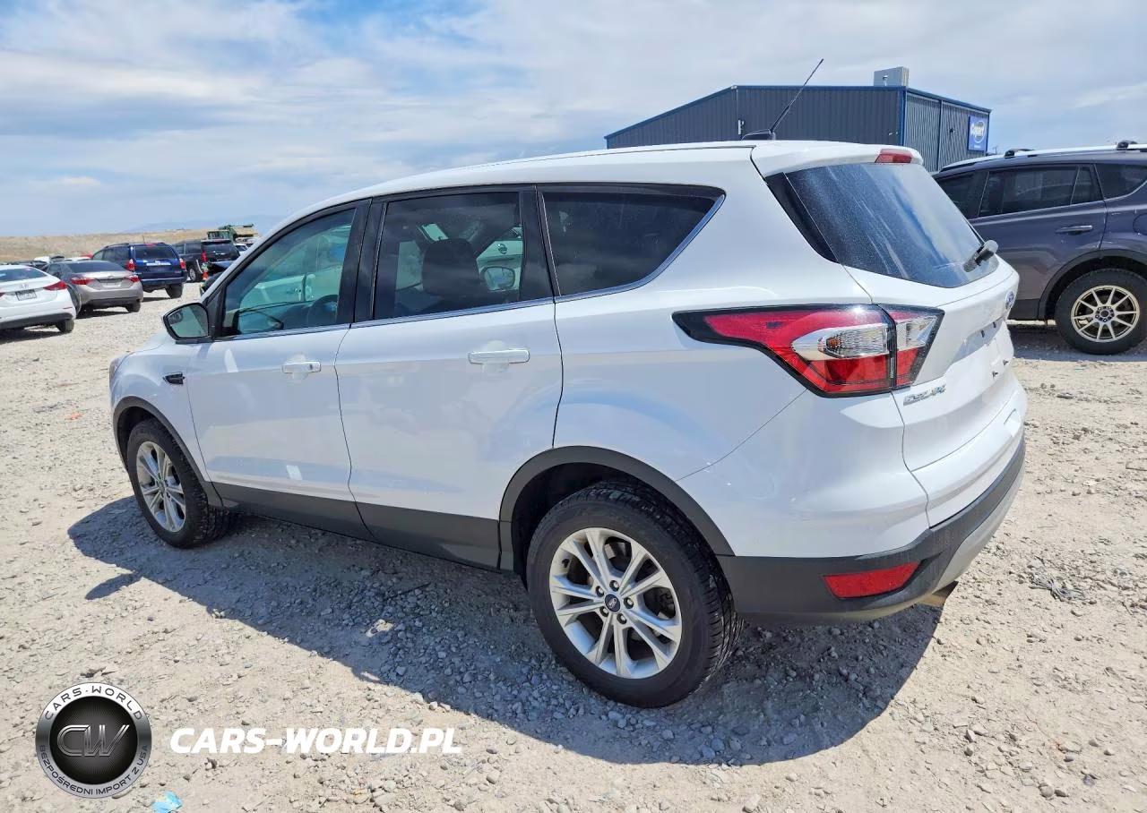 2017 Ford Escape Se VIN:1FMCU9GD8HUB61890 - 2