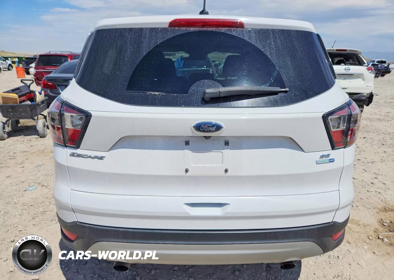 2017 Ford Escape Se VIN:1FMCU9GD8HUB61890 - 6