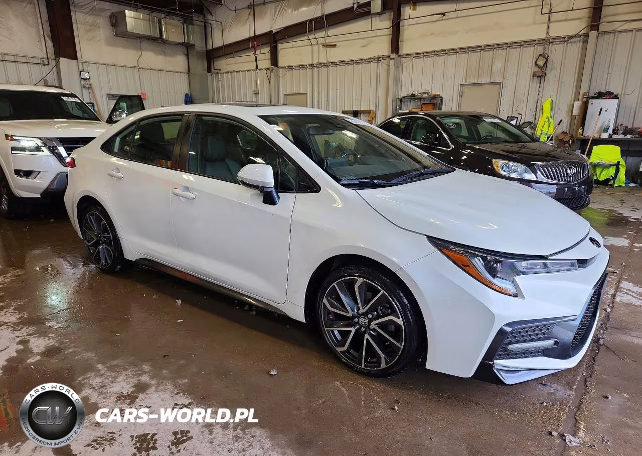 2020 Toyota Corolla Xse VIN:JTDT4RCE0LJ042891 - 4