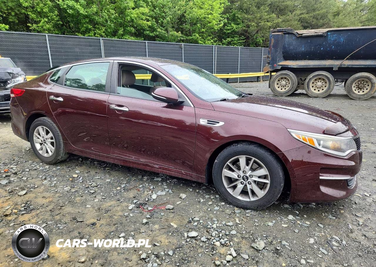 2018 Kia Optima Lx VIN:5XXGT4L35JG226652 - 4
