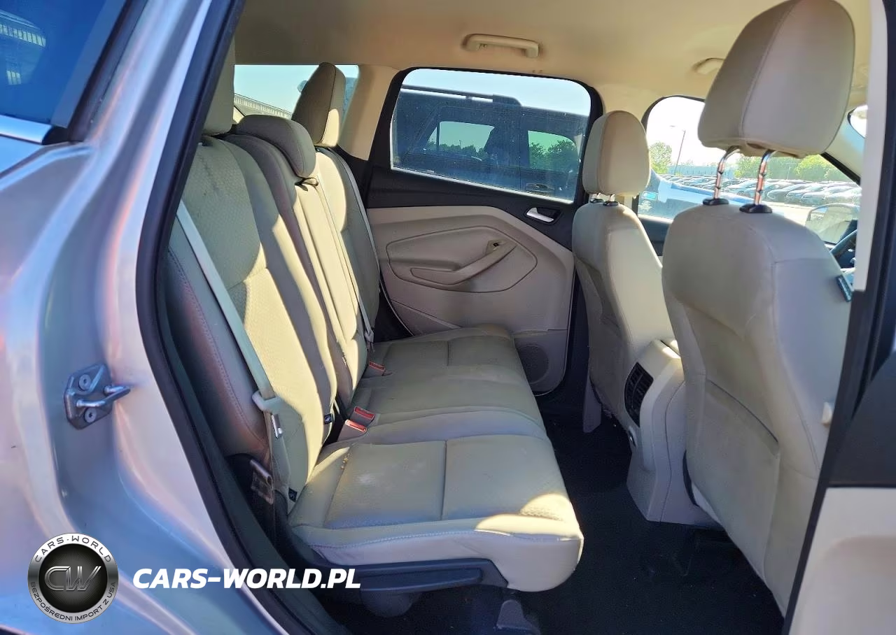 2017 Ford Escape Se VIN:1FMCU0GDXHUA92373 - 11