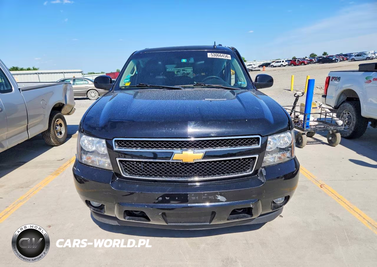 2014 Chevrolet Suburban K1500 Lt VIN:1GNSKJE70ER103363 - 5