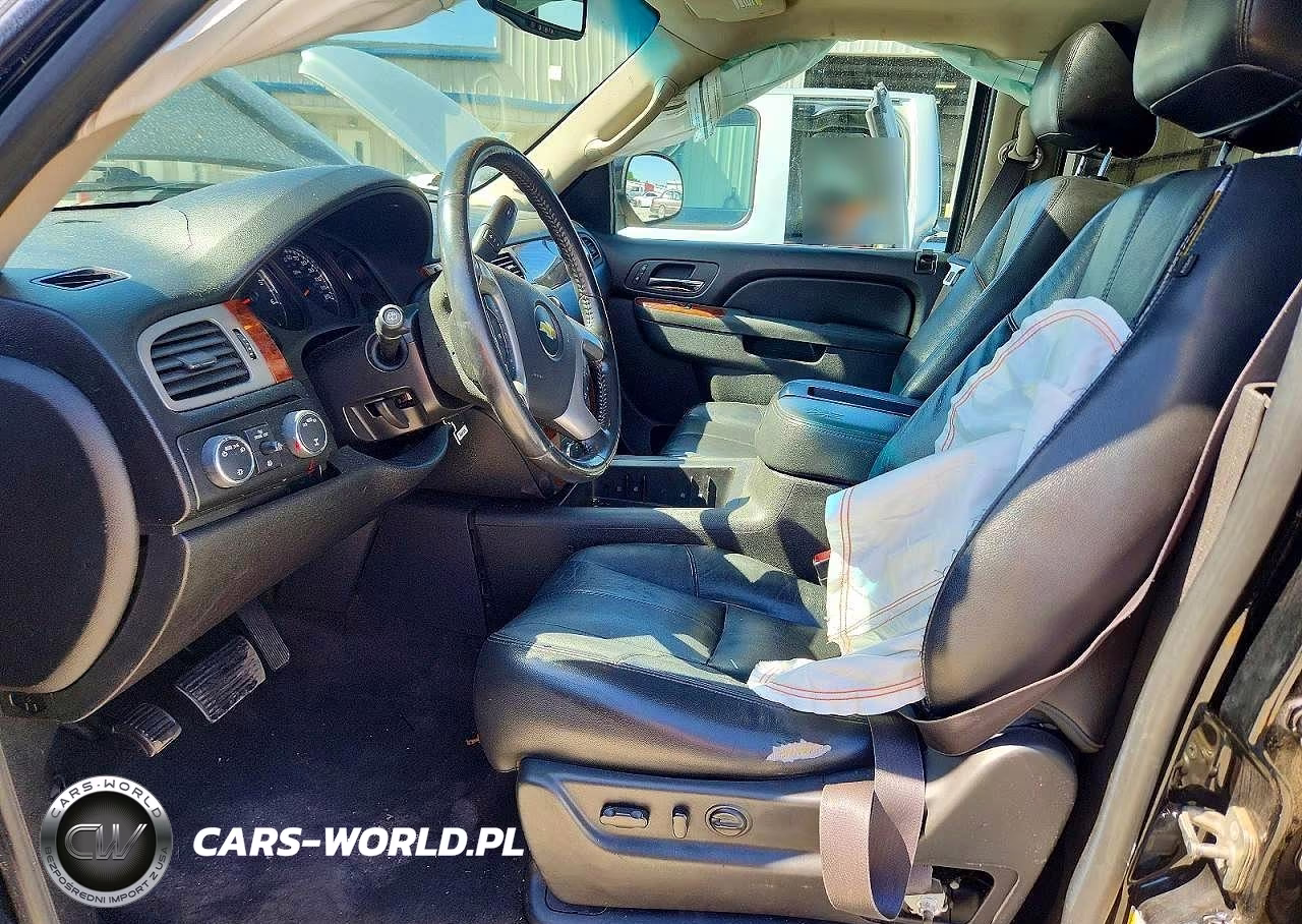 2014 Chevrolet Suburban K1500 Lt VIN:1GNSKJE70ER103363 - 7