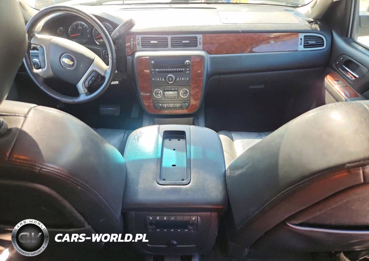 2014 Chevrolet Suburban K1500 Lt VIN:1GNSKJE70ER103363 - 8